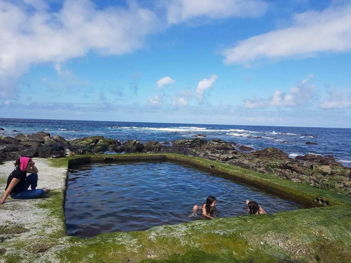 Seaside Azores Villa With Natural Pool, Terrace & Barbecue Капелас Екстериор снимка
