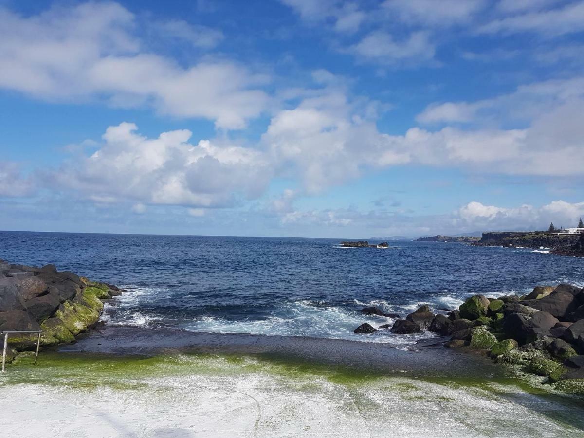 Seaside Azores Villa With Natural Pool, Terrace & Barbecue Капелас Екстериор снимка